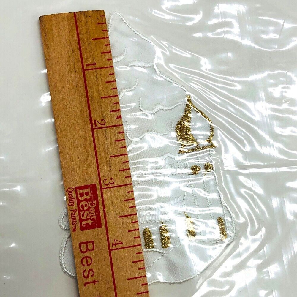 Europa Imports Snowy Cabin Christmas Lace Metallic Gold Applique Patch Craft NEW - Picture 5 of 5